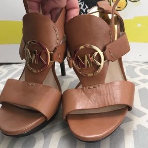 Michael Kors cute heels sandal